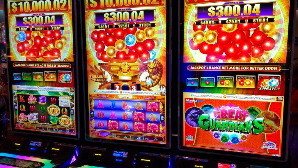 How to play slots for free